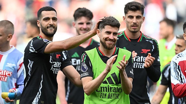 Arsenal: Chiến lược thanh lọc đội hình và hướng đến mục tiêu cao hơn